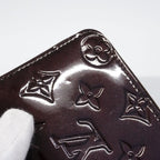 Louis Vuitton Coin Case Vernis Zippy Purse Amaranto — view 8