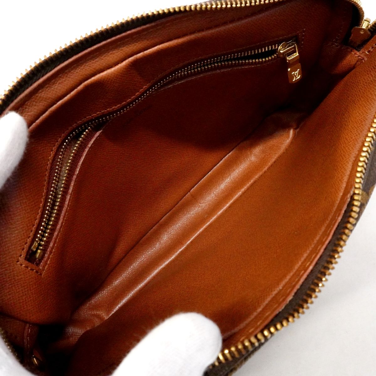 Louis Vuitton Clutch Monogram Marly Dragonne GM Brown — view 4