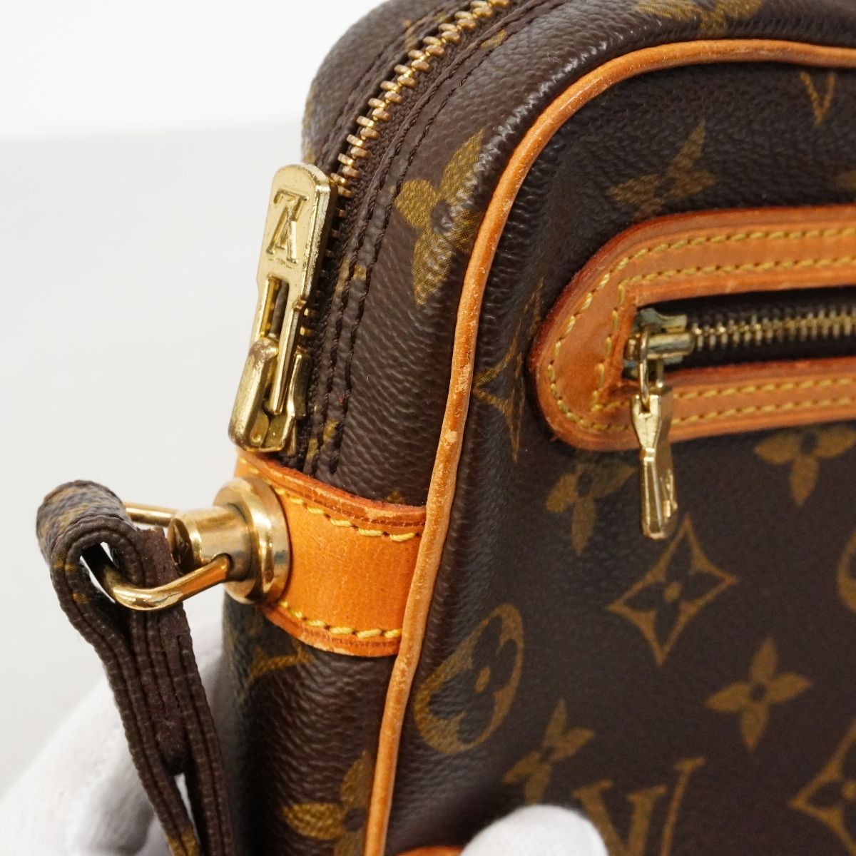 Louis Vuitton Clutch Monogram Marly Dragonne GM Brown — view 6