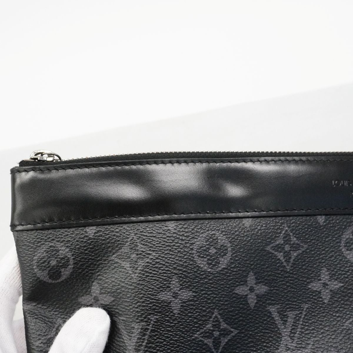Louis Vuitton Clutch Monogram Eclipse Pochette Discovery Black — view 7