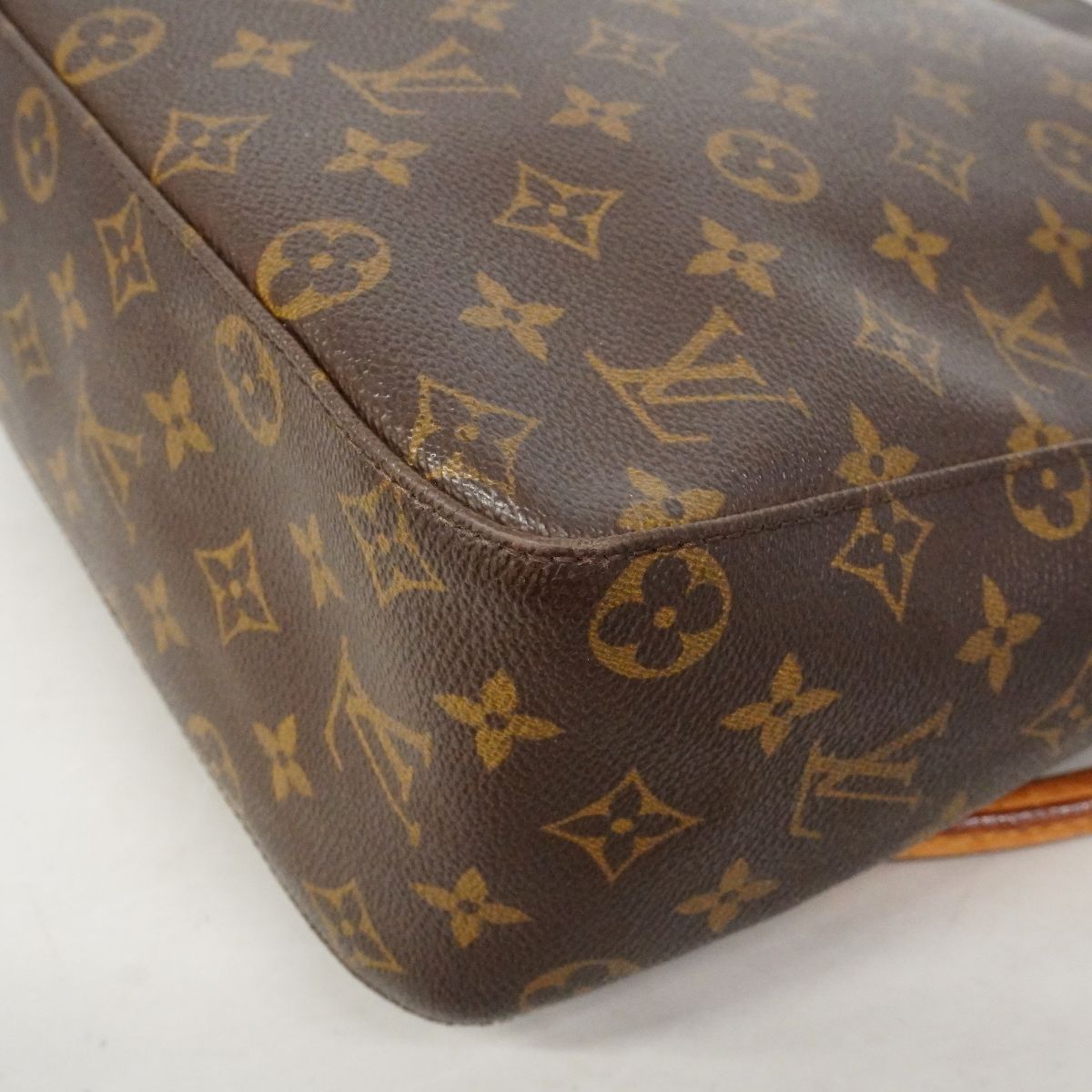Louis Vuitton Shoulder Bag Monogram Looping GM Brown — view 6