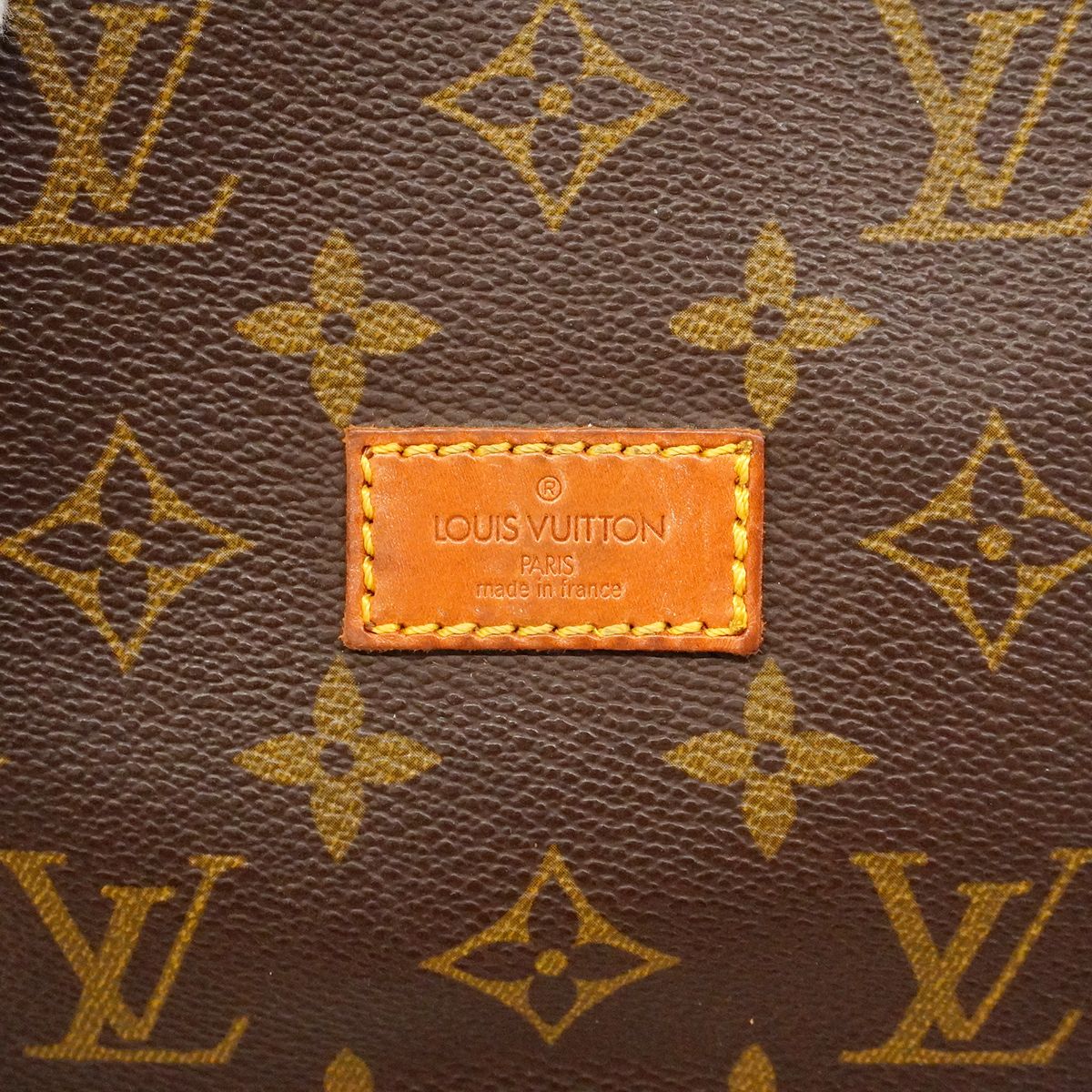 Louis Vuitton Shoulder Bag Monogram Saumur 30 Brown — view 5