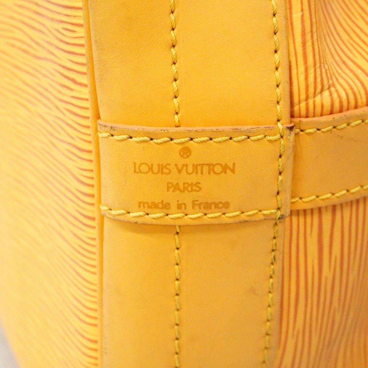 Louis Vuitton Shoulder Bag Epi Noe Jaune — view 5