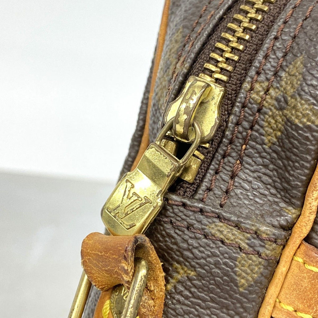 Louis Vuitton Shoulder Bag Monogram Danube Brown — view 8