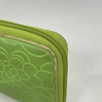 Chanel Wallet Camellia Lambskin Green Champagne Gold — view 6