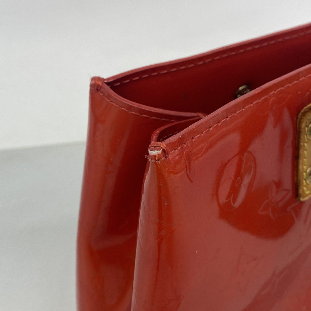 Louis Vuitton Handbag Vernis Reed PM Rouge — view 8