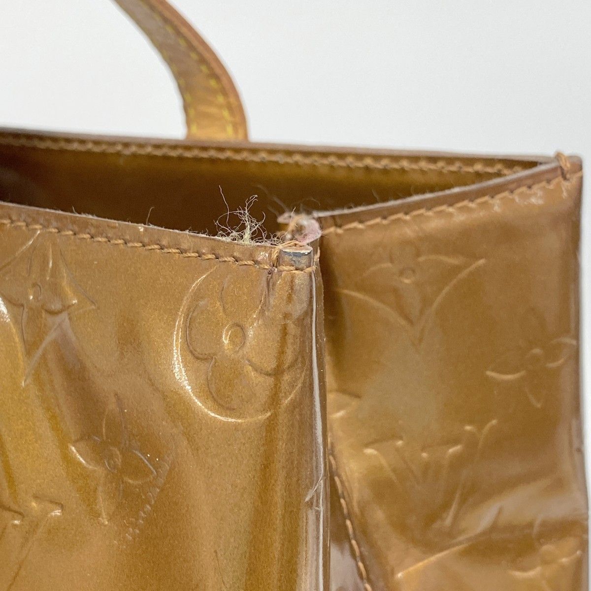 Louis Vuitton Tote Vernis Reed MM Blanc — view 6