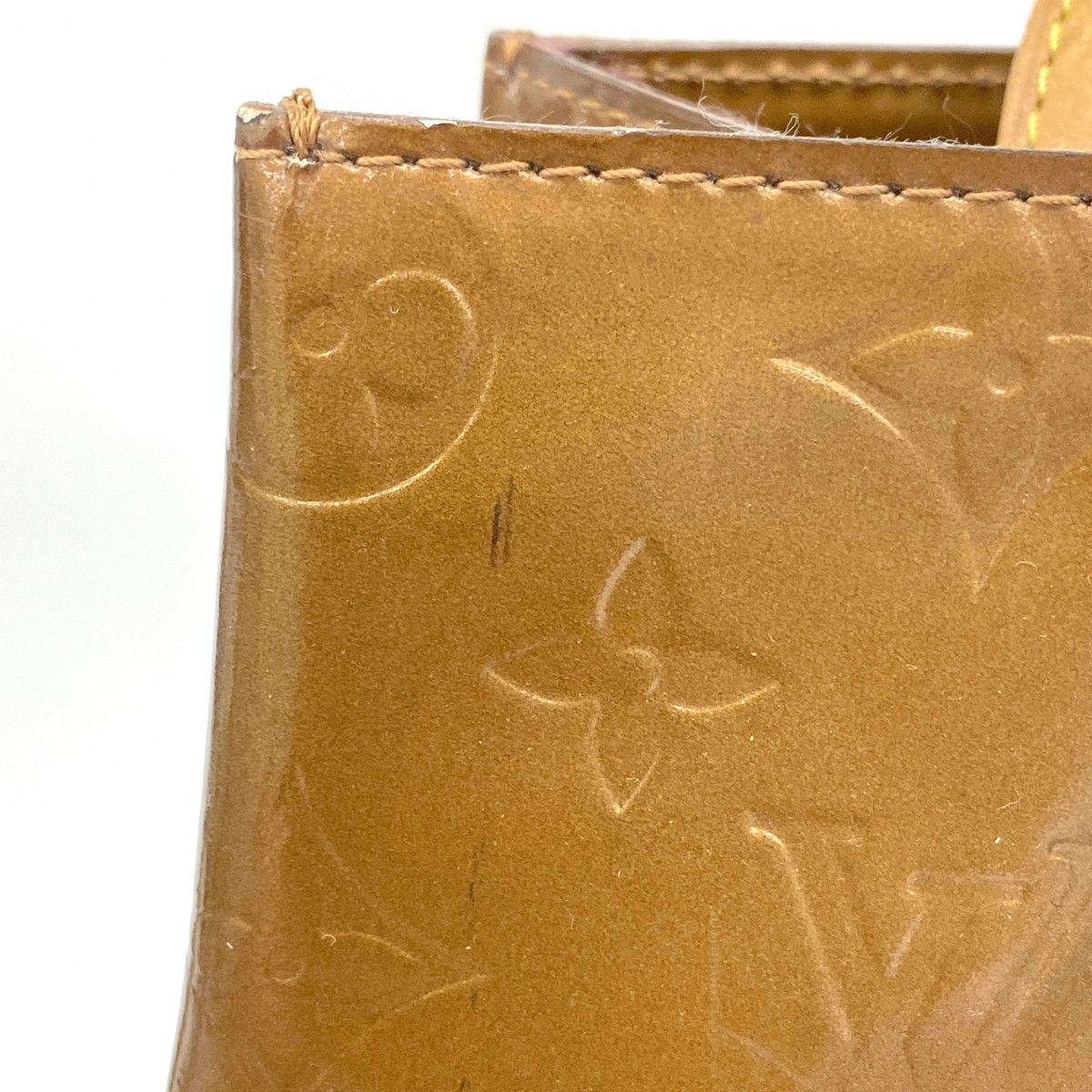 Louis Vuitton Tote Vernis Reed MM Blanc — view 8