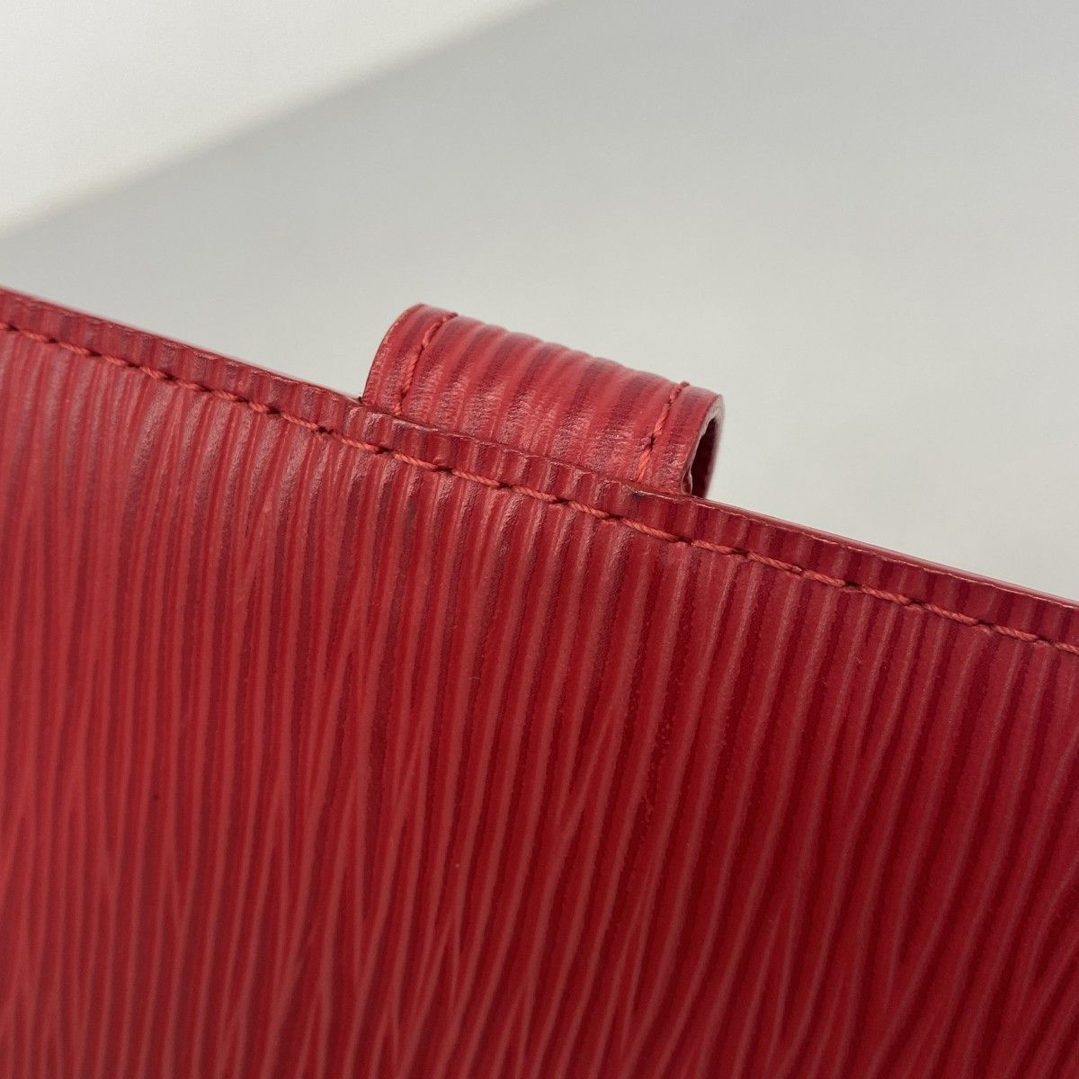 Louis Vuitton Notebook Cover Epi Agenda PM Rouge — view 9