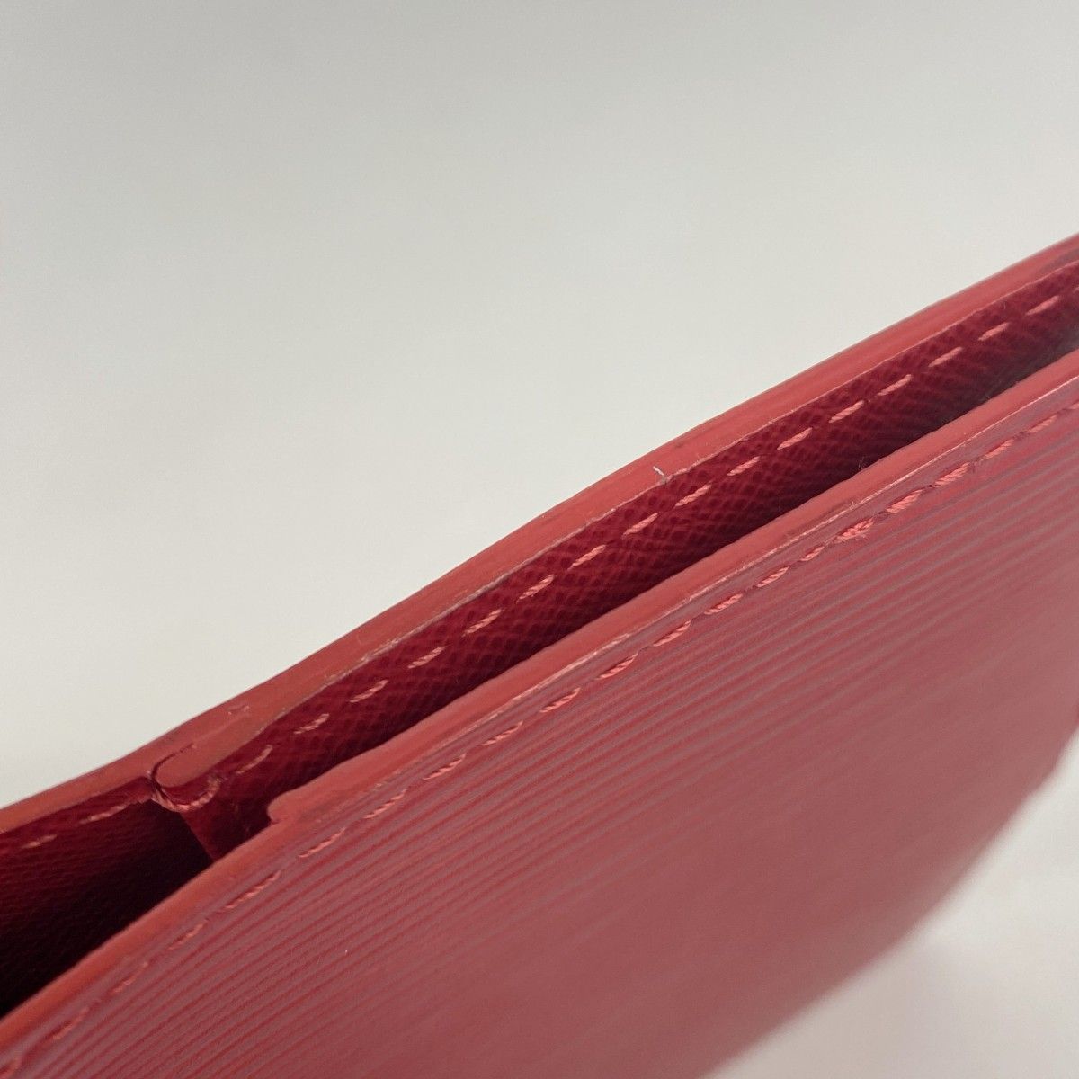 Louis Vuitton Notebook Cover Epi Agenda PM Rouge — view 7