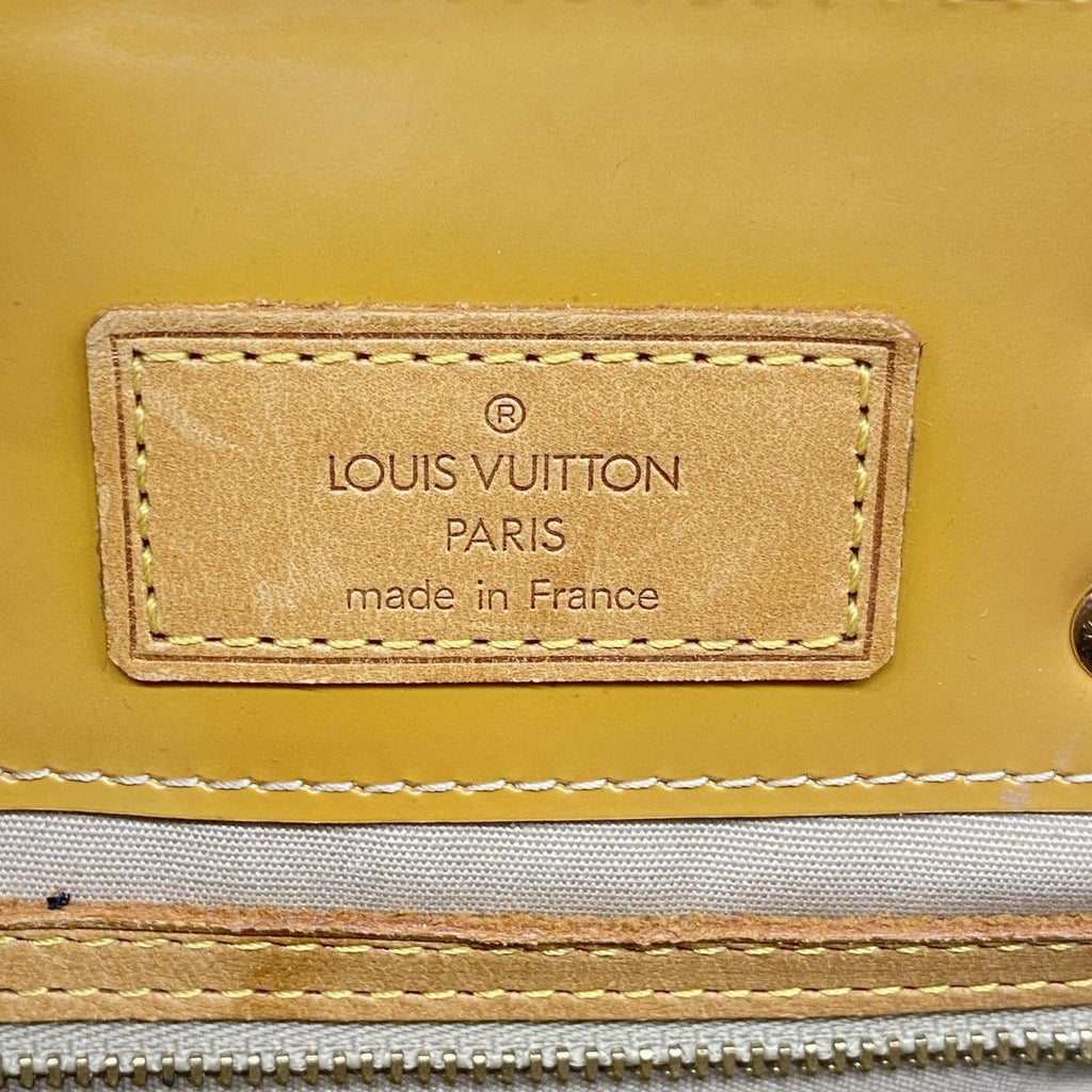 Louis Vuitton Handbag Vernis Reed PM Beige — view 5