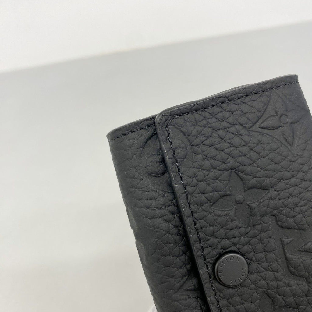 Louis Vuitton Key Case Taurillon Multicles 6 Black Key Holder — view 6
