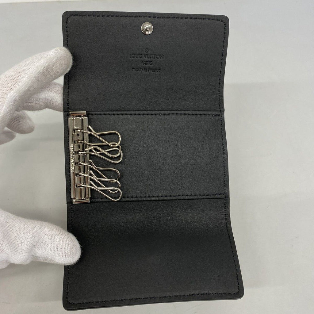 Louis Vuitton Key Case Taurillon Multicles 6 Black Key Holder — view 3