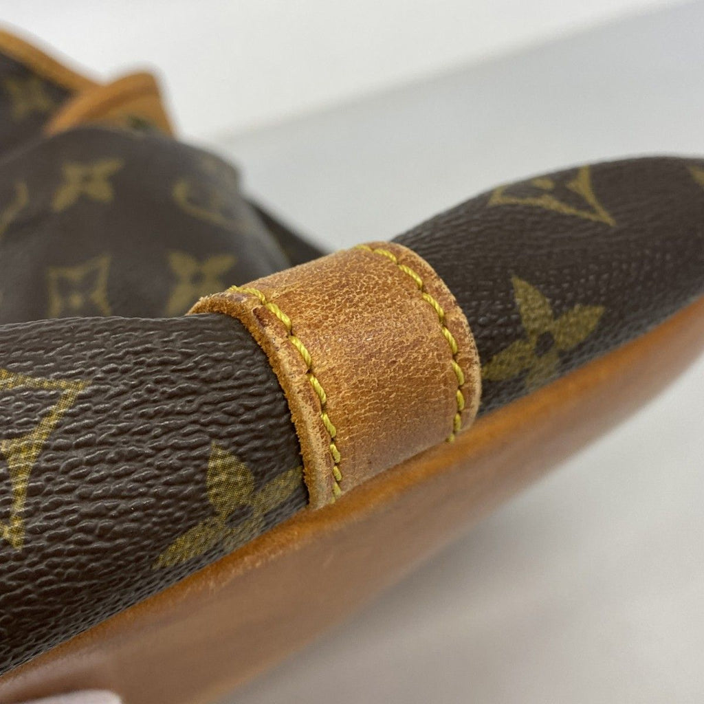 Louis Vuitton Shoulder Bag Monogram Petit Noe Brown — view 7