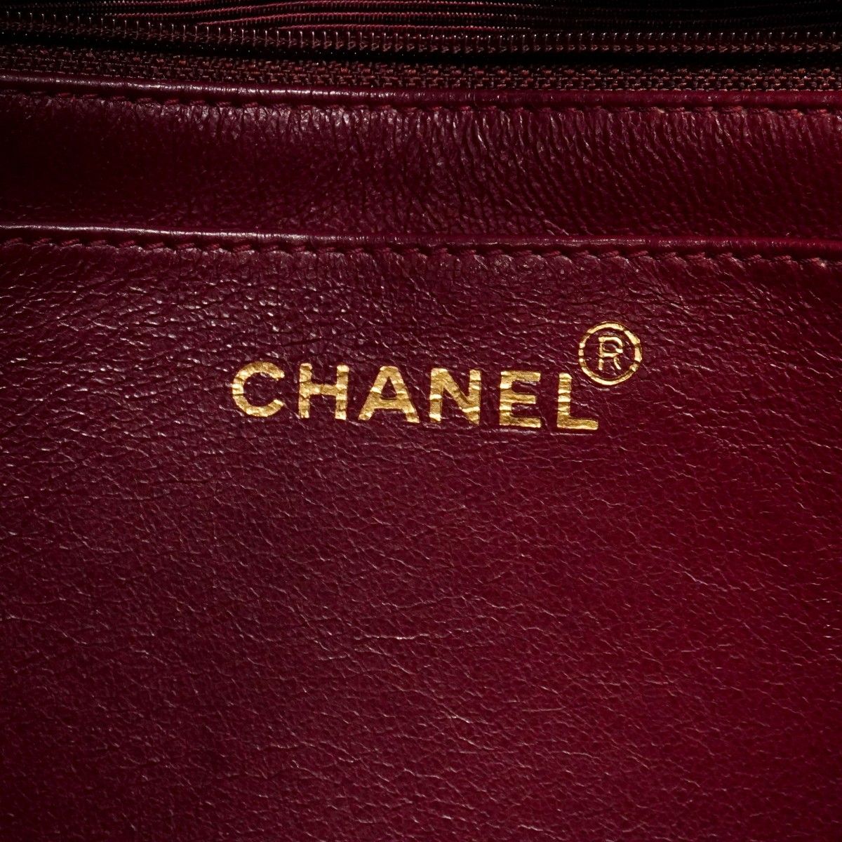 Chanel Shoulder Bag Diana Lambskin Black Gold — view 5