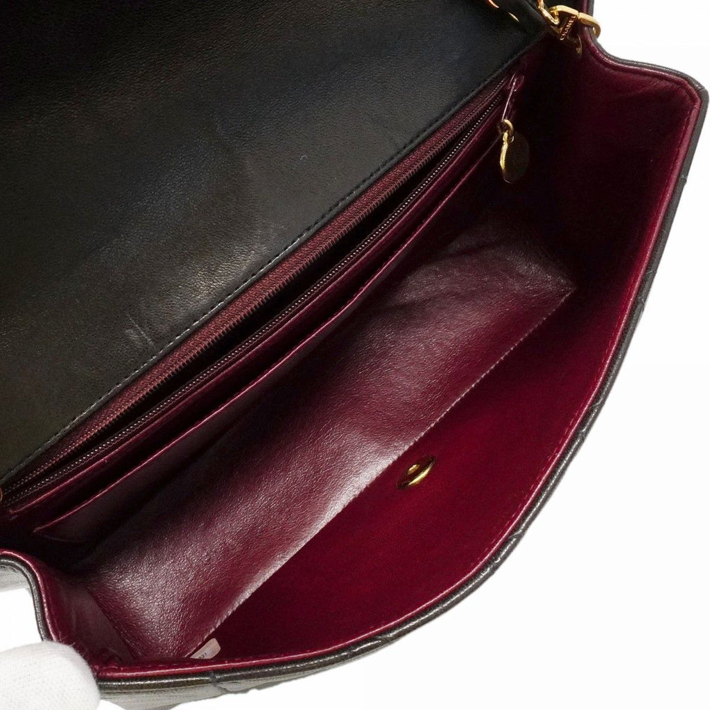 Chanel Shoulder Bag Diana Lambskin Black Gold — view 4