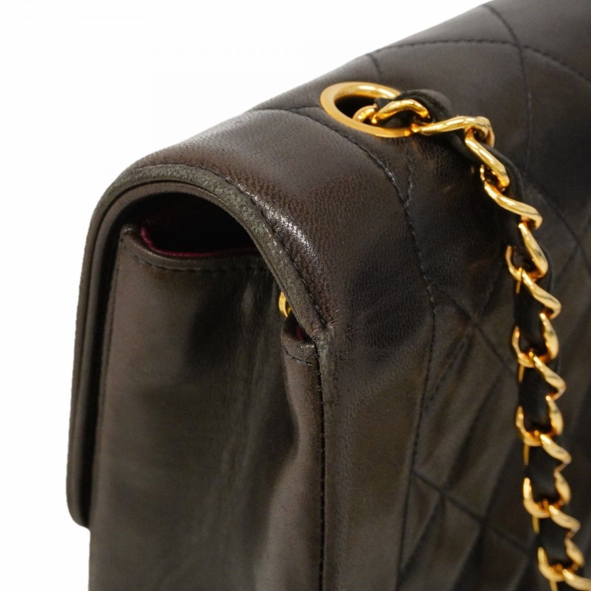 Chanel Shoulder Bag Diana Lambskin Black Gold — view 8