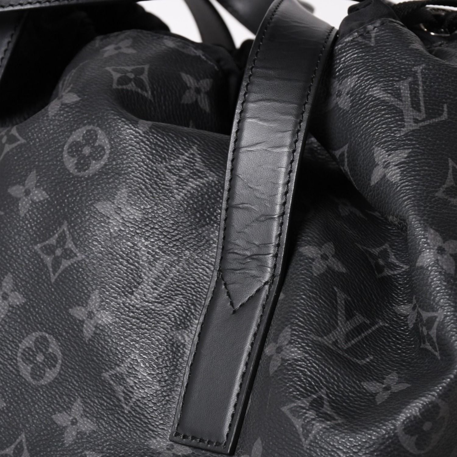 Louis Vuitton Monogram Eclipse Cabas Light Tote Bag Black — view 6