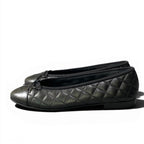 Chanel Ballerina Aged Calfskin Quilted CC Logo Leather Flat Shoes 41 Black — view 4