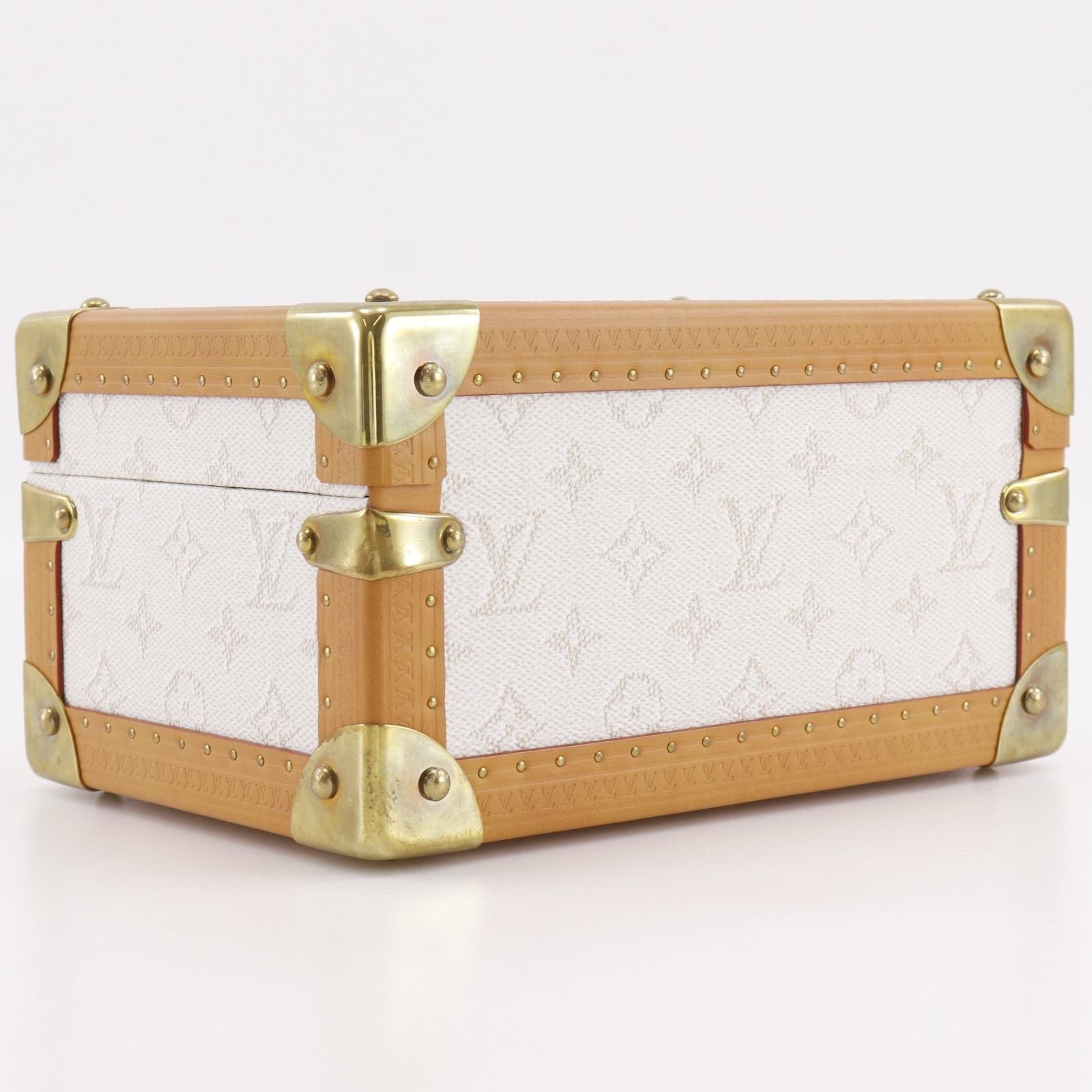 Louis Vuitton Coffret Resor 24 Monogram Heritage White Case Shoulder — view 3