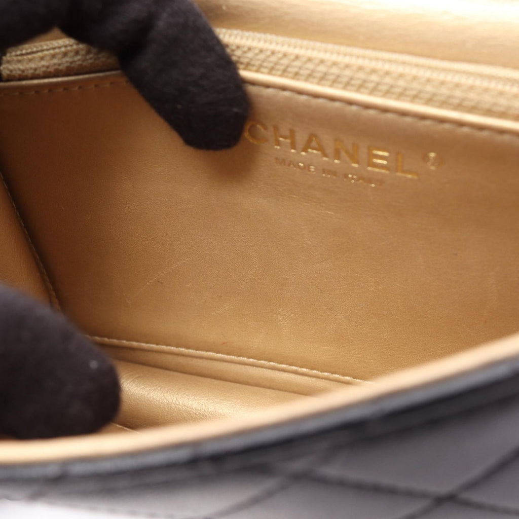 Chanel Shoulder Bag Quilted Black Lambskin Chain — view 8