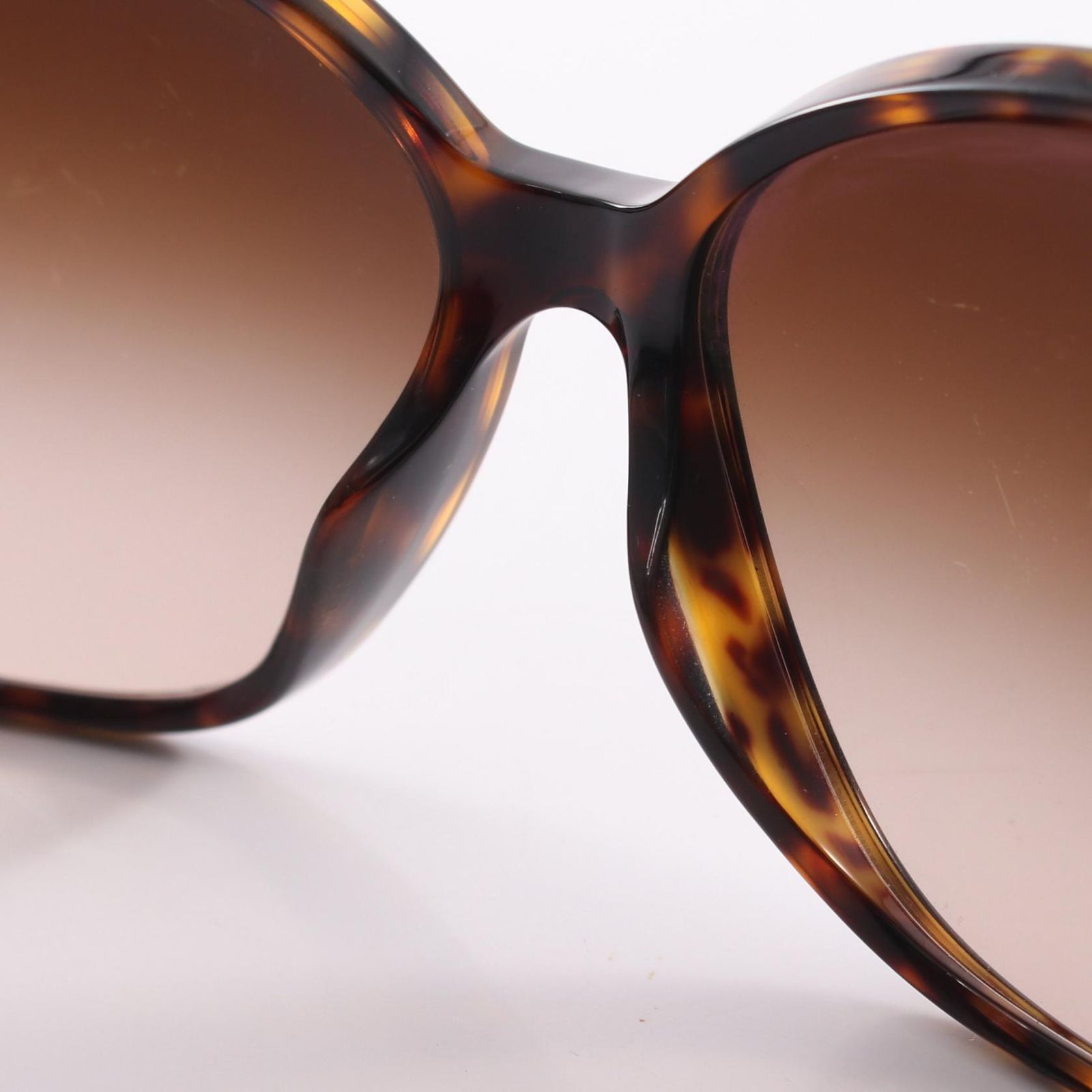 Chanel Sunglasses CC Logo Ribbon Gradient Lens Tortoiseshell Pattern Eyewear — view 6