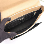 Loewe Shoulder Bag Logo Beige Leather — view 3