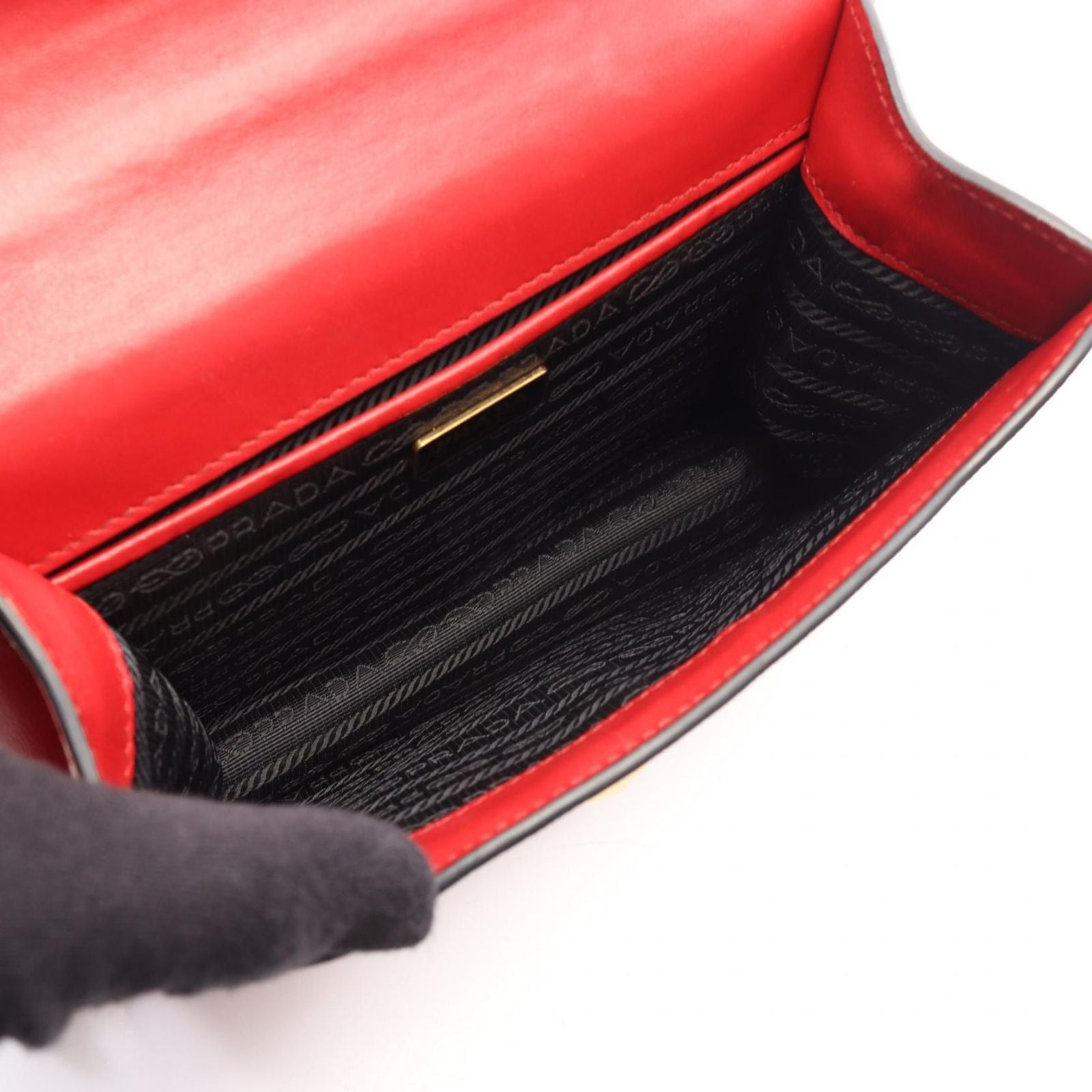 Prada Shoulder Bag Red Saffiano Leather Chain — view 3