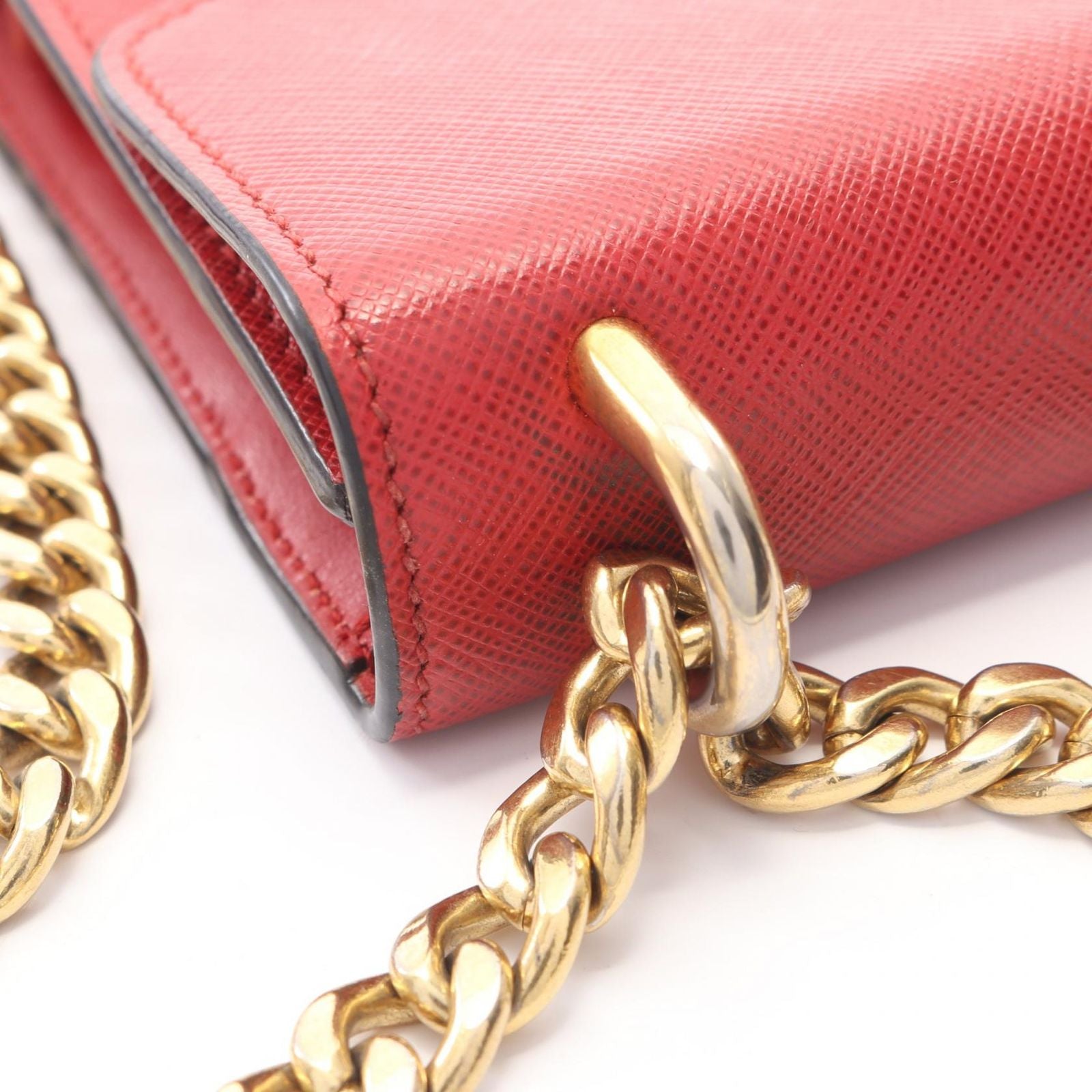Prada Shoulder Bag Red Saffiano Leather Chain — view 9