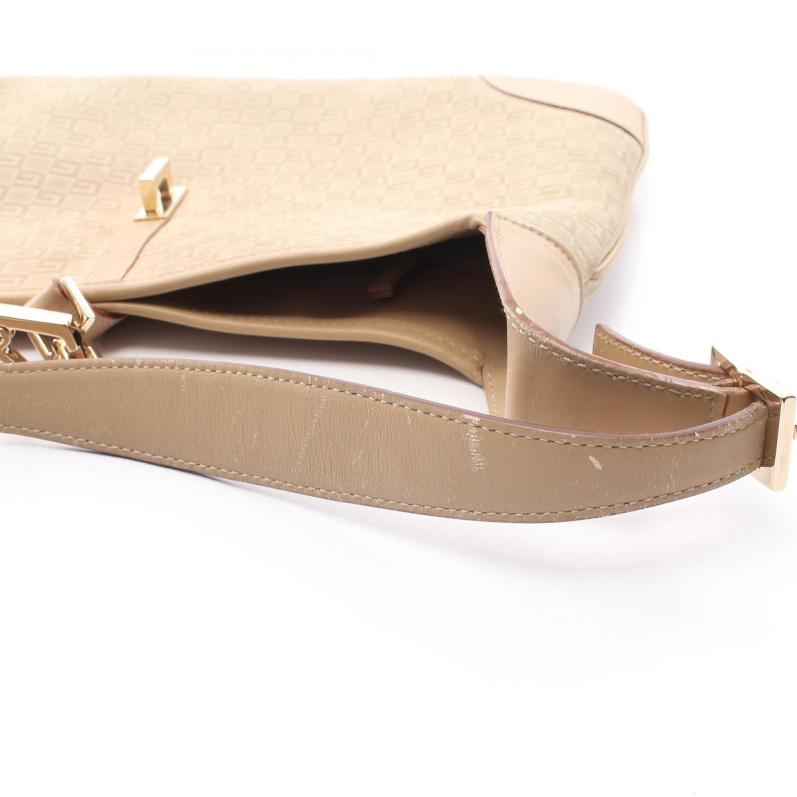 Gucci Shoulder Bag Logo Embossed 001 Beige Suede Leather Jackie — view 8