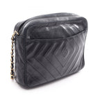 Chanel Shoulder Bag CC Logo Diamond Stitch Black Lambskin CC Chain — view 2