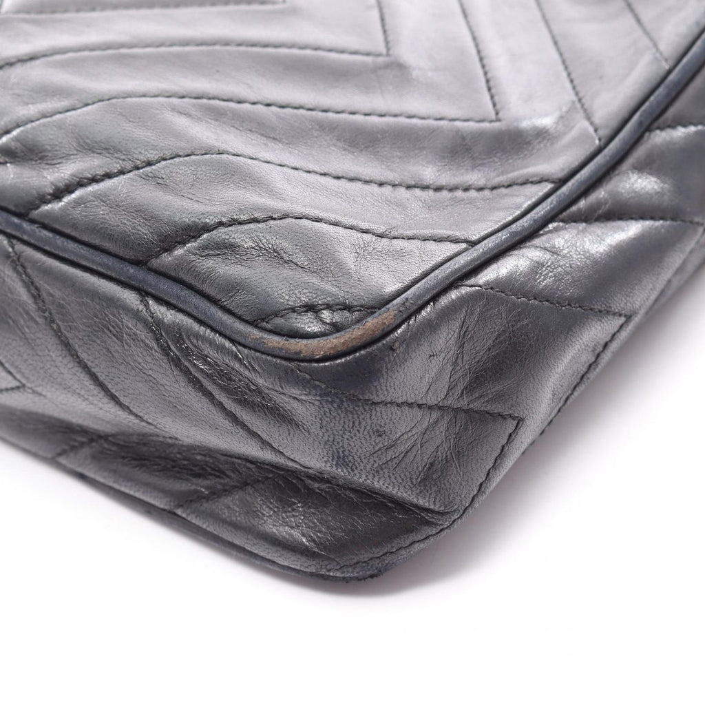 Chanel Shoulder Bag CC Logo Diamond Stitch Black Lambskin CC Chain — view 8