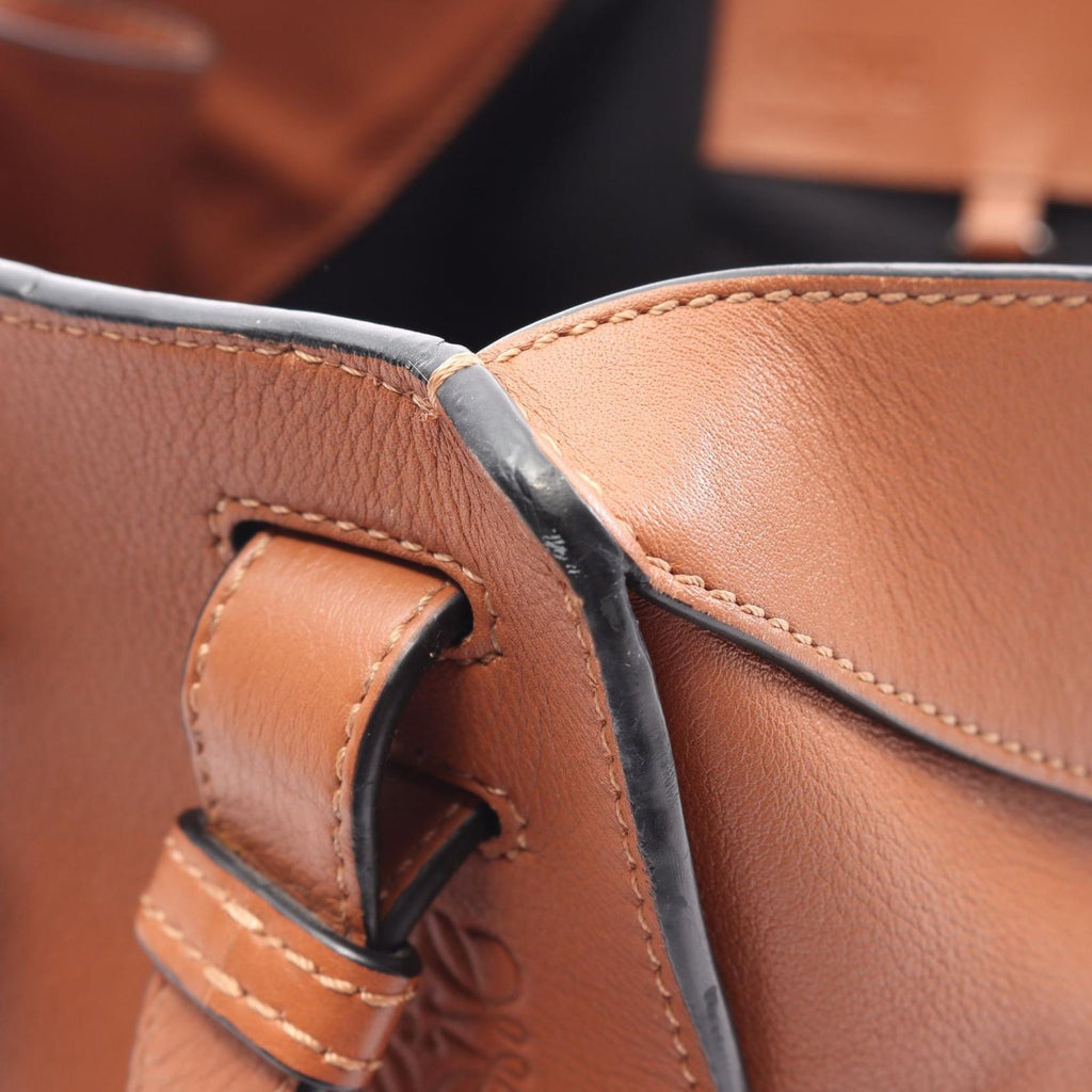 Loewe Handbag Hammock Small 2-Way Tan Leather — view 6