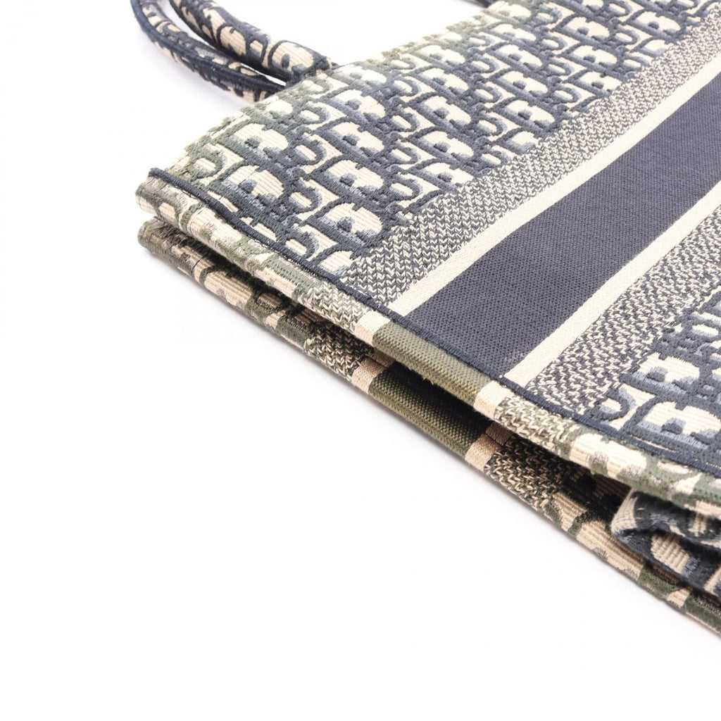 Dior Tote Book Oblique Embroidery Beige Navy Canvas — view 9