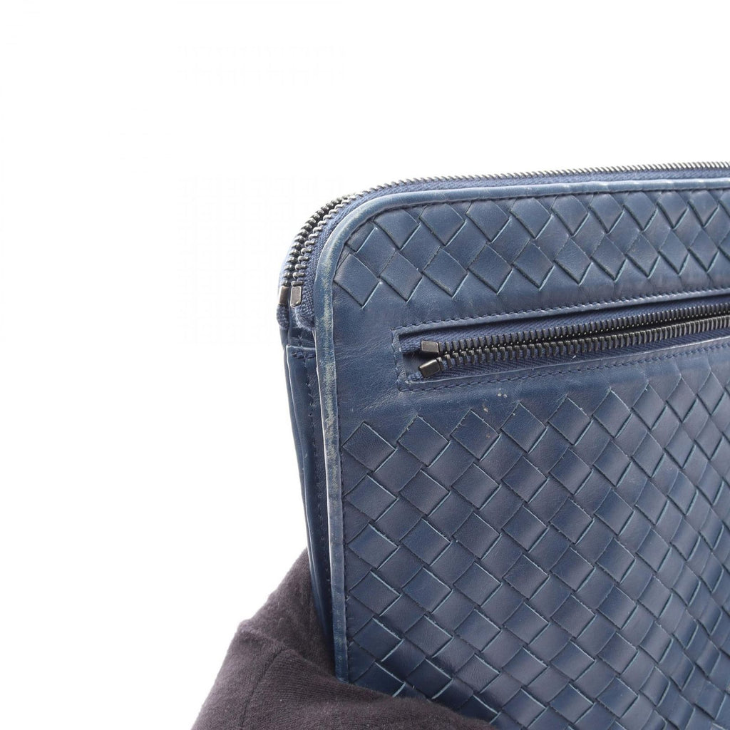 Bottega Veneta Clutch Intrecciato Navy Leather — view 8