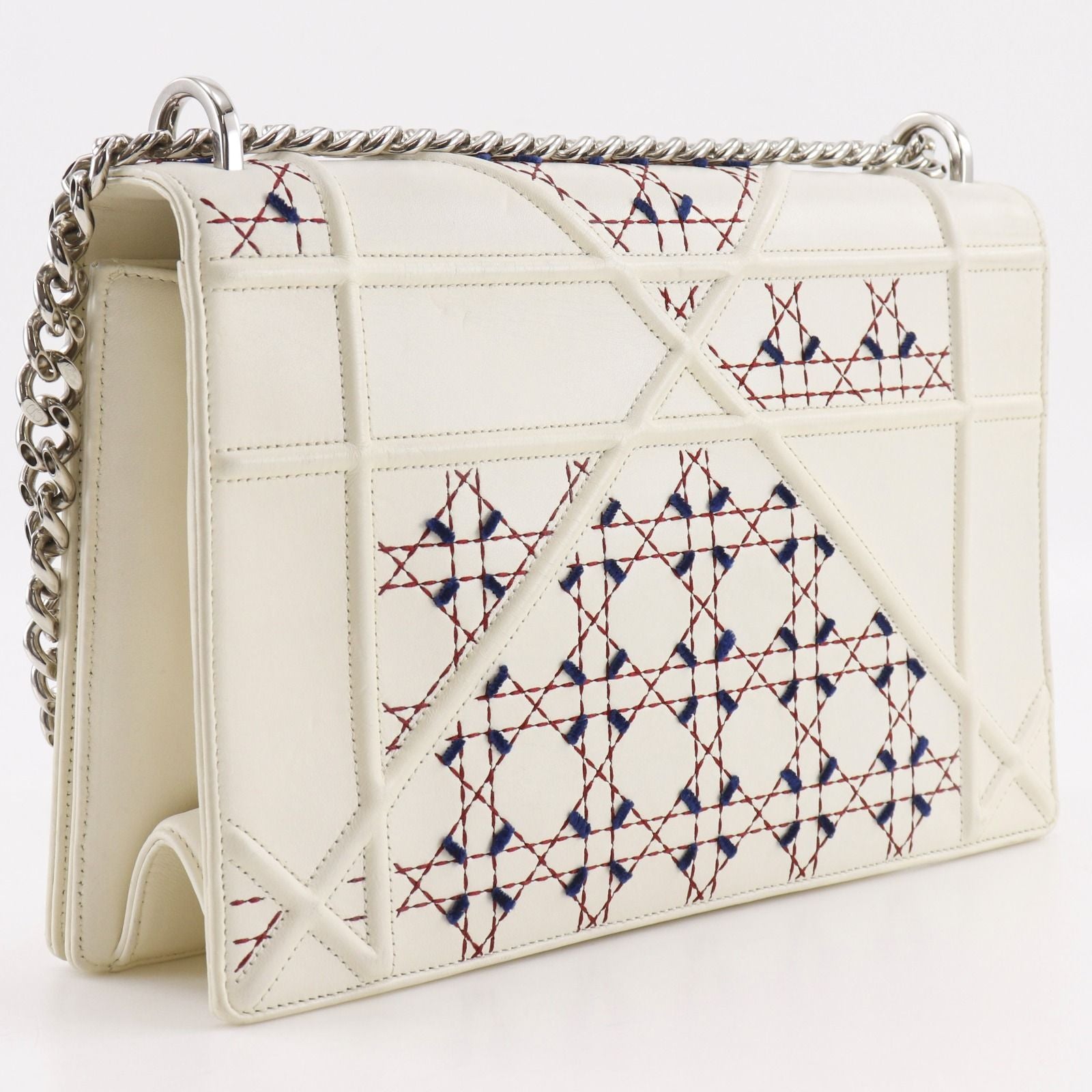 Dior Diorama Large Cannage Chain Shoulder Calf White — view 3