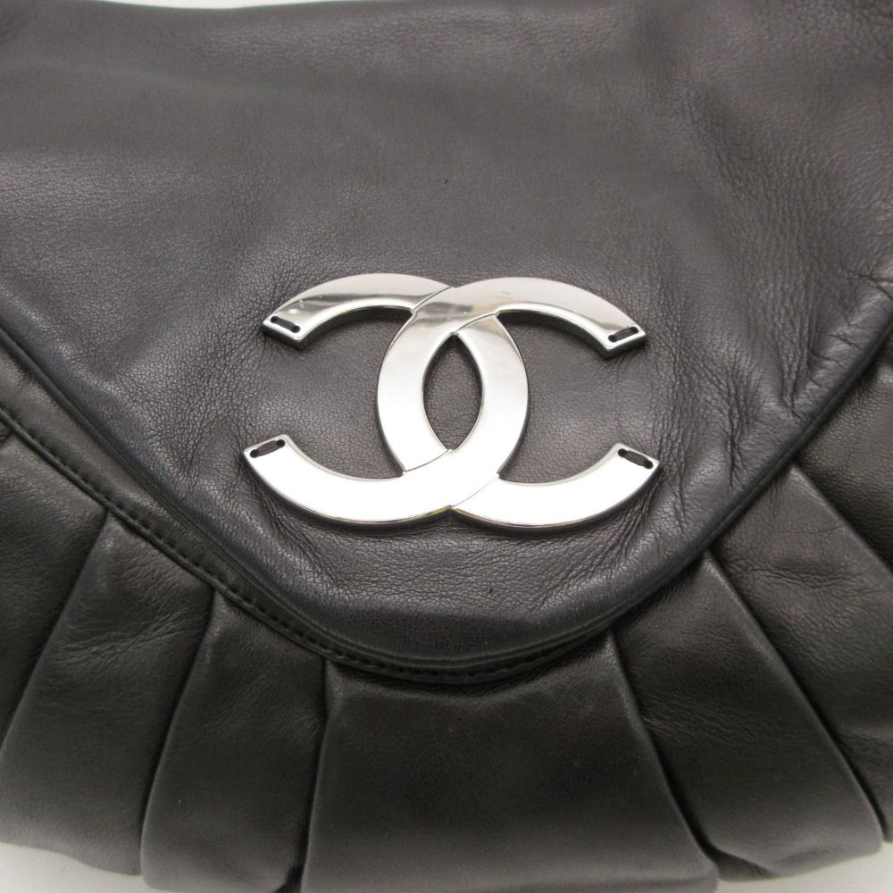 Chanel Shoulder Bag CC Logo Lambskin Chain One Handle Purse Black — view 5