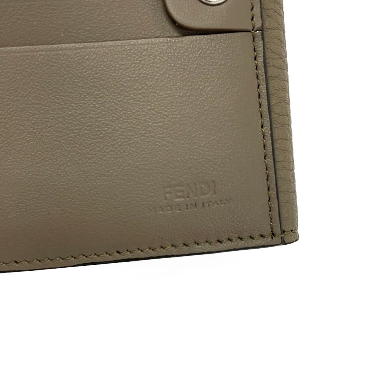 Fendi Bifold Wallet Peekaboo Gray Beige Leather — view 5