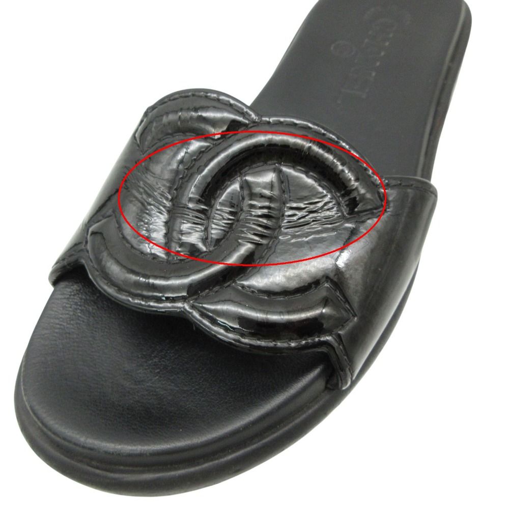Chanel Beach Sandals Slide Flat CC Logo Enamel Patent Leather Black — view 8
