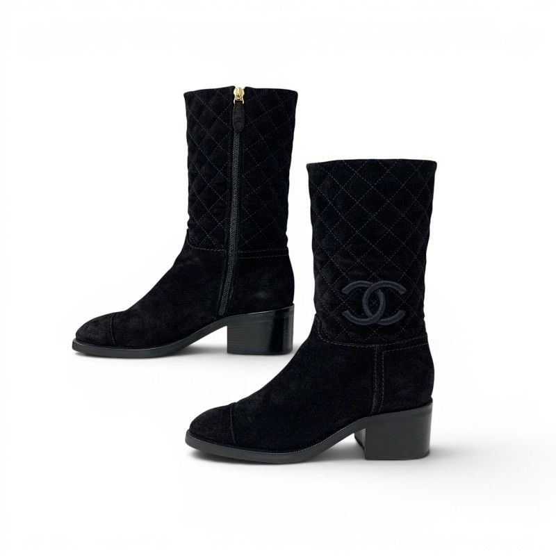 Chanel Boots Short Shoes Suede Black CC Logo Quilted Middle — view 3