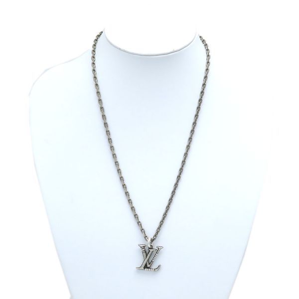 Louis Vuitton Pendant LV Whisper — view 9