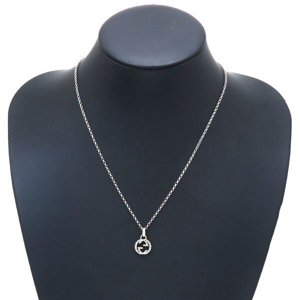 Gucci Interlocking Arabesque Necklace — view 9