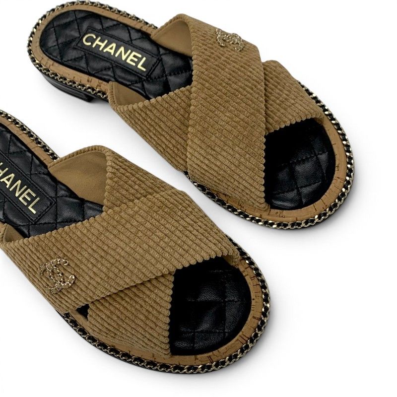 Chanel Sandals Shoes Corduroy Cork Brown Black Gold CC Logo Chain Quilted Flat — view 9