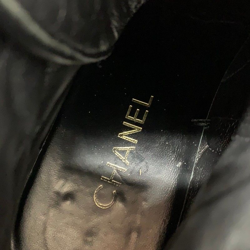 Chanel Boots Short Shoes Leather Patent Black Gold CC Logo Quilted Chain Lace — view 7