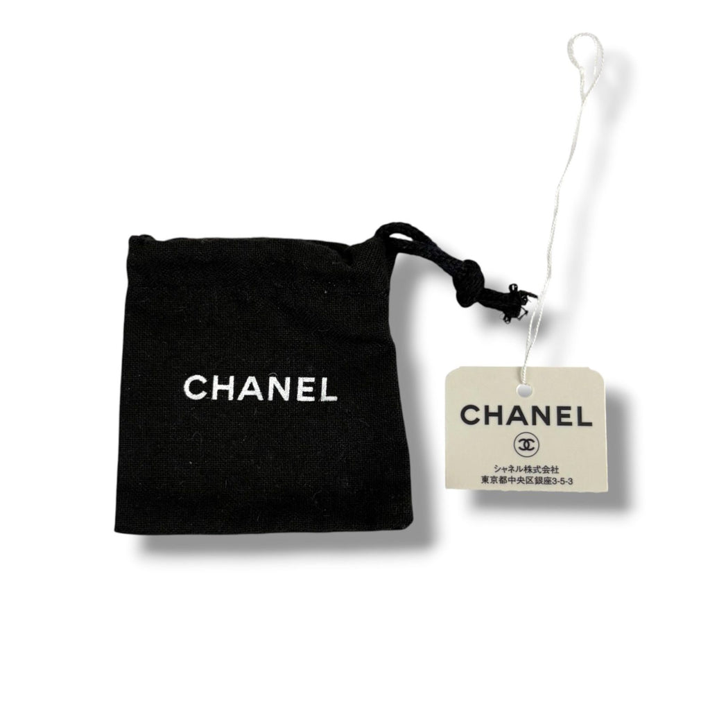 Chanel CC Logo Rhinestone Earrings Silver Vintage — view 9
