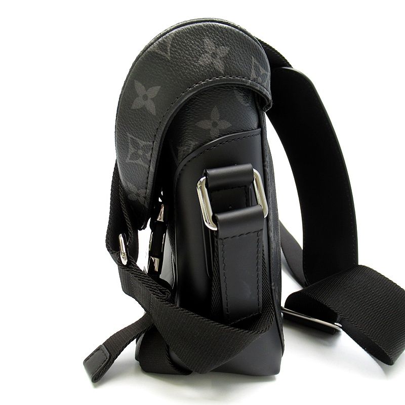 Louis Vuitton Messenger Voyage PM Monogram Eclipse Shoulder Bag Black Beauty — view 3