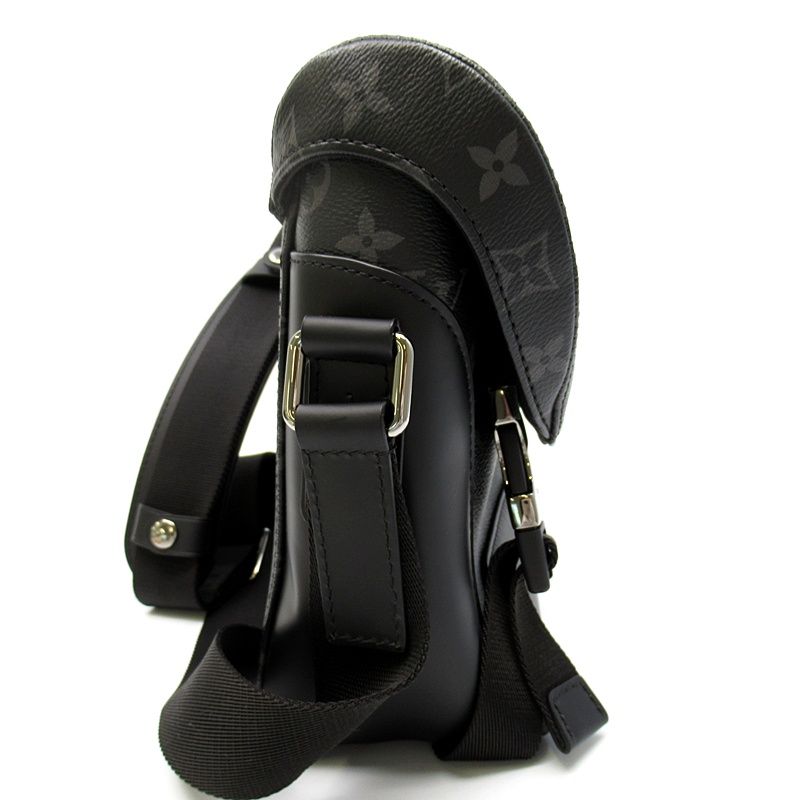 Louis Vuitton Messenger Voyage PM Monogram Eclipse Shoulder Bag Black Beauty — view 5