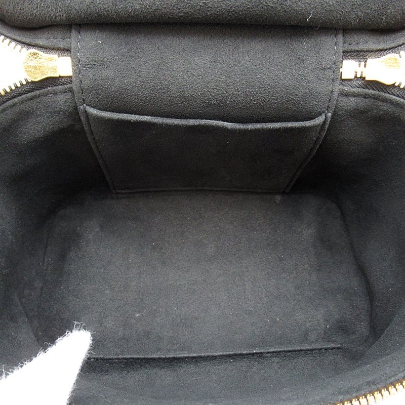 Louis Vuitton Vanity PM Monogram in Cles the Bag Black — view 7