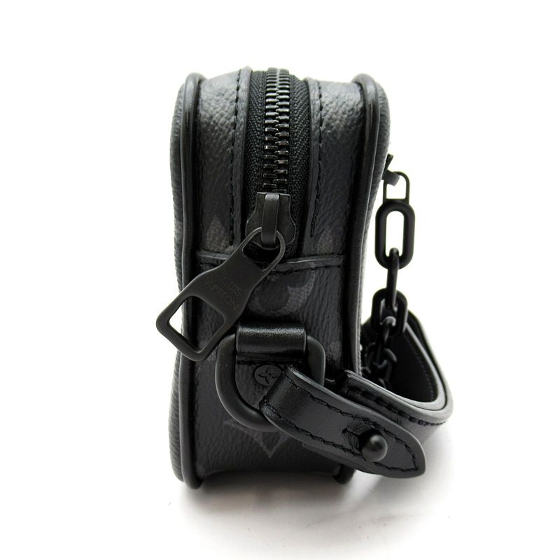 Louis Vuitton Pochette Volga Monogram Eclipse Clutch Black — view 5