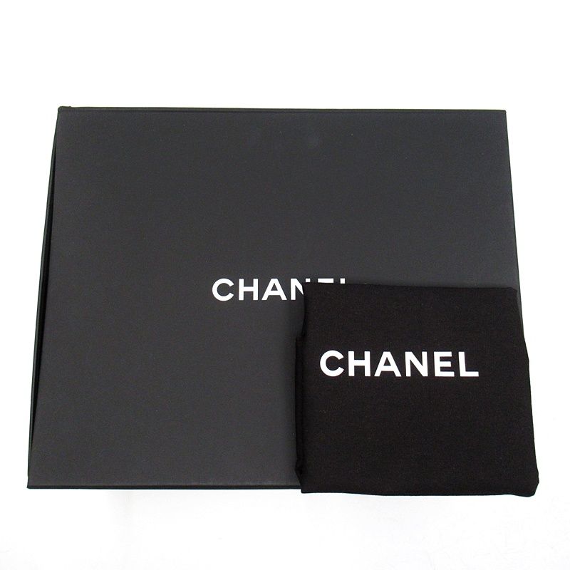 Chanel 19 Flap Chain Shoulder Bag Lambskin Black — view 9